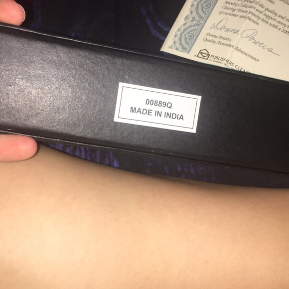 Necklace bundle - Picture 6 of 6